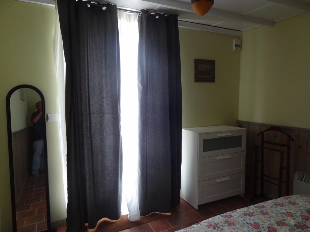 Les Ecuries Du Prechard La Chapelle-Chaussée Quarto foto